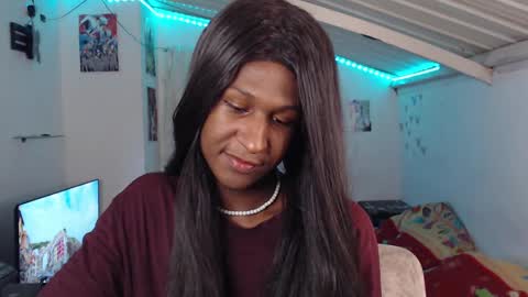 Danielle online show from December 25, 2024, 4:12 am