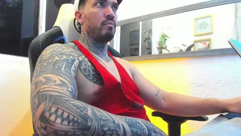 angellatino0 online show from February 7, 2025, 5:20 am
