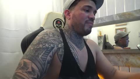 Snapshot of angellatino0 chatting on October 15, 2025, 3:06 am angellatino0 online show from October 15, 2025, 3:06 am