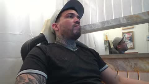 Snapshot of angellatino0 chatting on October 20, 2025, 5:52 am angellatino0 online show from October 20, 2025, 5:52 am