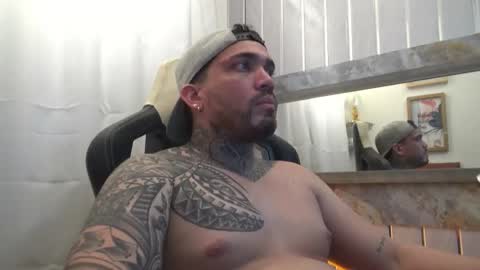 Snapshot of angellatino0 chatting on October 21, 2025, 7:53 am angellatino0 online show from October 21, 2025, 7:53 am