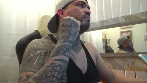 Snapshot of angellatino0 chatting on October 22, 2025, 6:57 am angellatino0 online show from October 22, 2025, 6:57 am