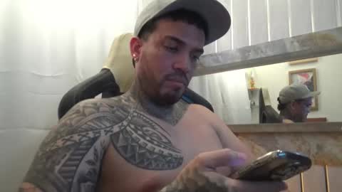 Snapshot of angellatino0 chatting on October 23, 2025, 6:13 am angellatino0 online show from October 23, 2025, 6:13 am