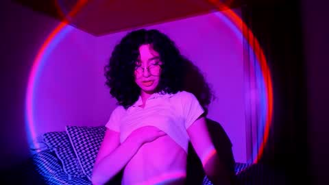 Angellike online show from February 14, 2026, 1:46 am