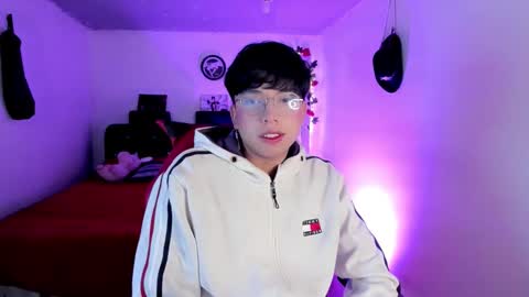 Angel  online show from January 8, 2026, 1:52 am