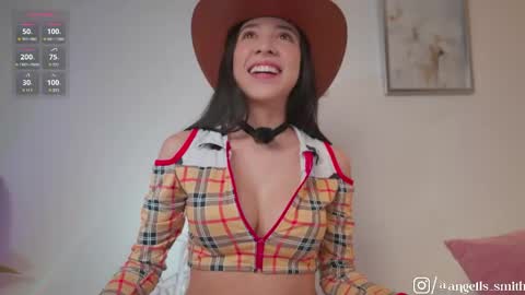 Snapshot of angells_smith chatting on April 26, 2026, 12:14 pm online show from April 26, 2026, 12:14 pm