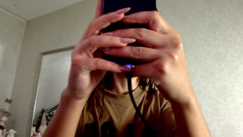 Snapshot of angelmarryy chatting on December 16, 2024, 5:27 am Natalia online show from December 16, 2024, 5:27 am