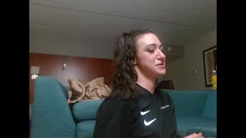 Snapshot of angelmom1990 chatting on January 21, 2025, 5:49 am Mina Moira online show from January 21, 2025, 5:49 am