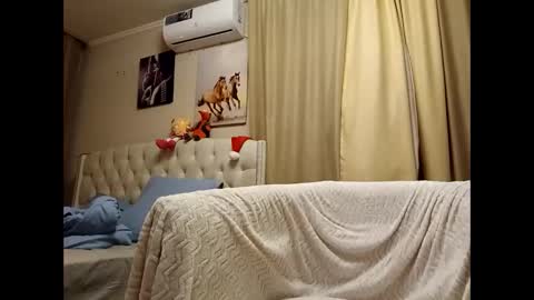 Your dreams best breasts online show from January 16, 2025, 1:58 pm