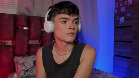 Snapshot of angelocute_ chatting on February 8, 2025, 5:40 am Angelo I work from home this is my room online show from February 8, 2025, 5:40 am