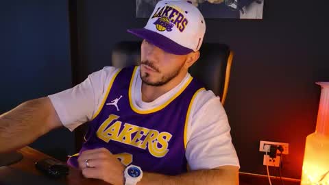 BlackWolf online show from November 25, 2025, 12:27 pm