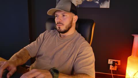 BlackWolf online show from December 4, 2025, 1:09 pm