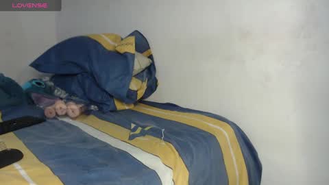 Snapshot of angelof_fire chatting on February 18, 2025, 9:54 am Angel online show from February 18, 2025, 9:54 am