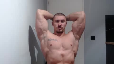  ------- SEX SHOW WITH GUYS AND GIRLS  MUSCLE SHOW online show from December 1, 2024, 9:15 pm