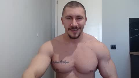  ------- SEX SHOW WITH GUYS AND GIRLS  MUSCLE SHOW online show from March 5, 2025, 11:38 am