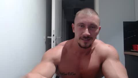 ------- SEX SHOW WITH GUYS AND GIRLS  MUSCLE SHOW online show from September 12, 2025, 2:17 pm