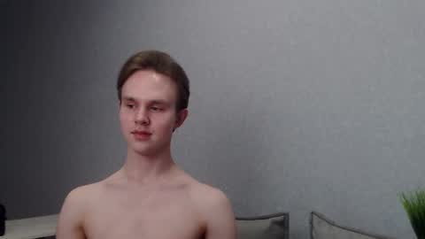 Angel online show from January 18, 2025, 5:37 pm