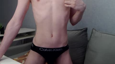 Angel online show from January 22, 2025, 9:02 am