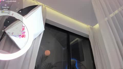 Angel Rosario online show from November 5, 2025, 3:50 am