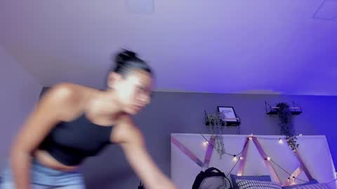 Snapshot of angelsavage__ chatting on June 3, 2026, 11:46 am Angel 3 online show from June 3, 2026, 11:46 am