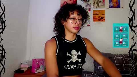 Snapshot of angelsdustxxx chatting on December 30, 2024, 9:59 am online show from December 30, 2024, 9:59 am