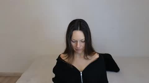 Giulia online show from February 8, 2026, 12:41 pm