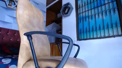 angelss_666 online show from January 17, 2026, 5:23 am