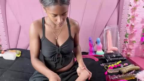 Snapshot of angeyapetite chatting on February 6, 2026, 12:19 pm Anyega online show from February 6, 2026, 12:19 pm