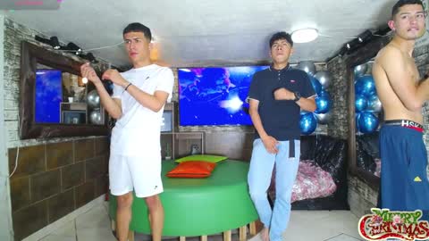 anghelytos online show from December 23, 2024, 7:09 pm