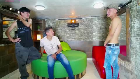 anghelytos online show from January 19, 2025, 6:43 pm