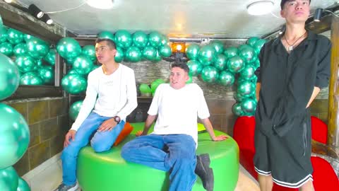 anghelytos online show from February 2, 2025, 7:35 pm