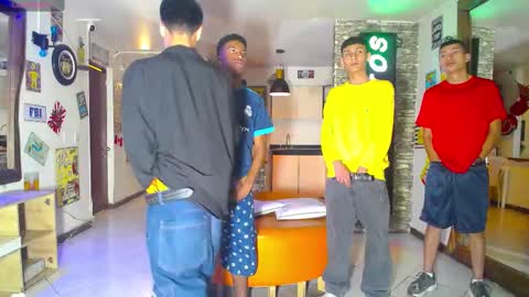 anghelytos online show from February 14, 2025, 7:44 pm