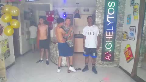 anghelytos online show from March 4, 2025, 9:11 pm