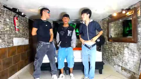 anghelytos online show from October 19, 2025, 9:15 pm