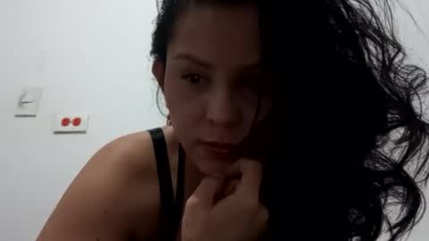 Enosar online show from January 18, 2026, 4:27 am