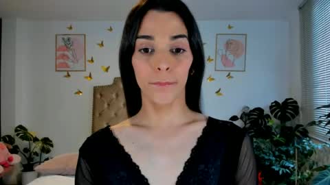 Snapshot of angie_modelo chatting on June 19, 2026, 8:23 pm Anabella online show from June 19, 2026, 8:23 pm