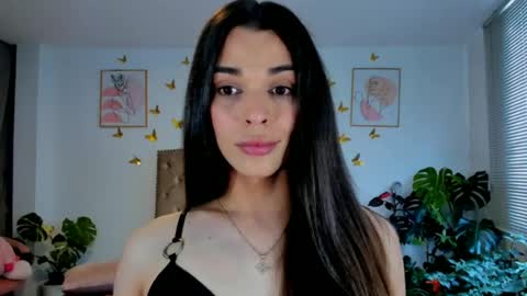 Snapshot of angie_modelo chatting on August 5, 2026, 5:27 pm Anabella online show from August 5, 2026, 5:27 pm