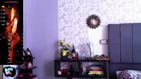 Angiebaxt online show from December 3, 2024, 7:44 pm