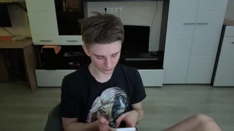 vodka online show from March 25, 2026, 5:02 am