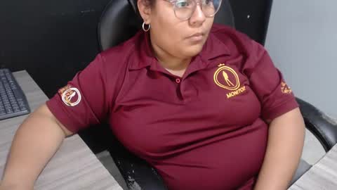 angy online show from October 3, 2025, 10:18 pm