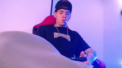 anhonymus online show from September 28, 2025, 4:51 am