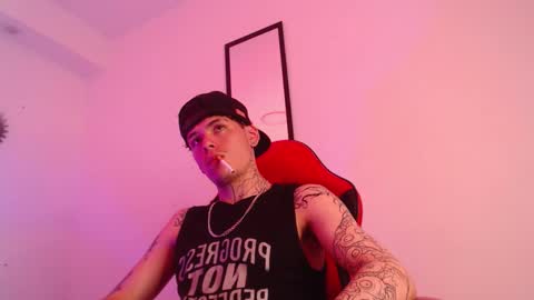 anhonymus online show from September 30, 2025, 4:39 am