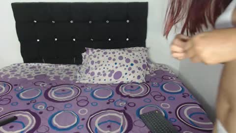 Snapshot of ani_steveson chatting on February 17, 2026, 5:04 am ani_steveson online show from February 17, 2026, 5:04 am