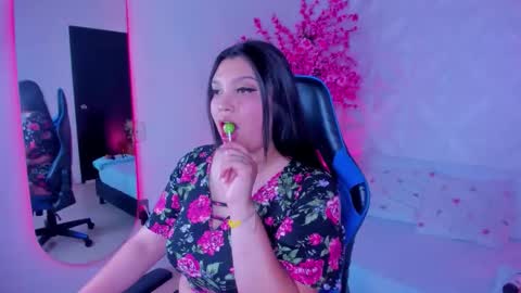 A N I A online show from November 25, 2025, 4:01 am