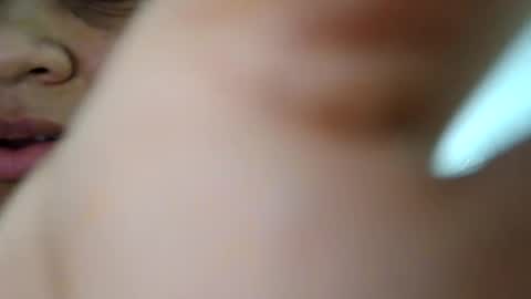 anie__saenz online show from July 19, 2026, 5:49 pm