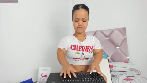 anierey online show from December 20, 2025, 12:45 pm