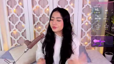 Snapshot of aniie_west chatting on February 17, 2025, 12:16 pm aniie_west online show from February 17, 2025, 12:16 pm