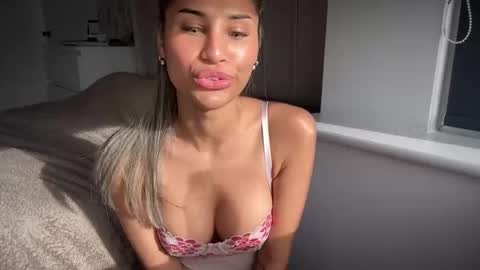 anisha online show from February 17, 2026, 10:56 am