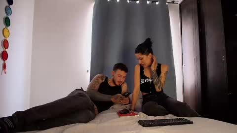 Anika And Lowen Your Thumbs Up Are Super Important For Us  online show from September 25, 2025, 3:49 pm