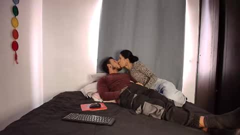 Anika And Lowen Your Thumbs Up Are Super Important For Us  online show from October 16, 2025, 3:46 pm